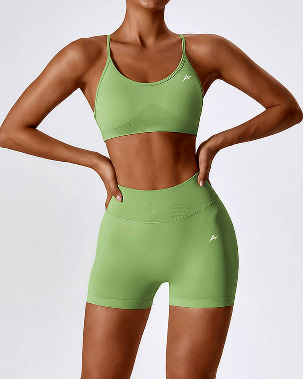 Essentials Seamless Bra - Green