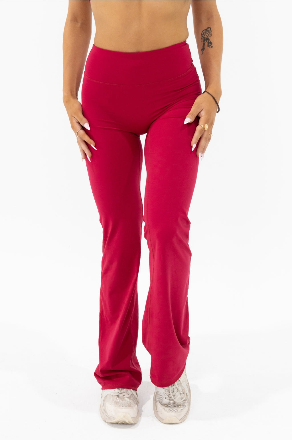 Elevate Flares Set - Raspberry Red