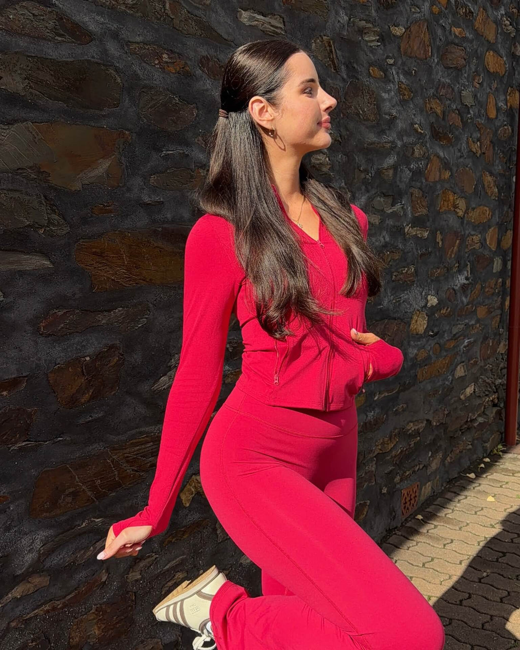 Elevate Sculpt Jacket - Raspberry Red